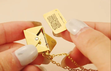 4 Qul envelope Necklace
