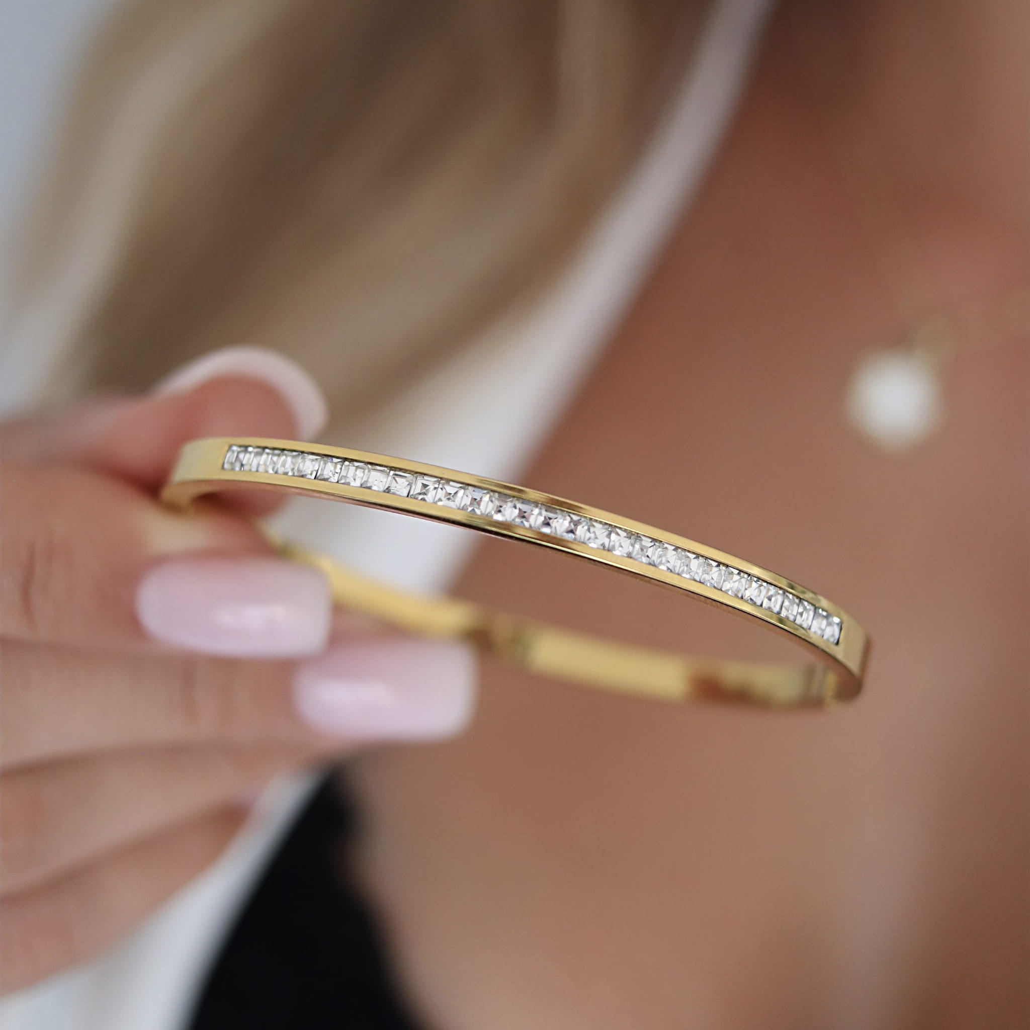 Aurora Zircon Cuff Bracelet