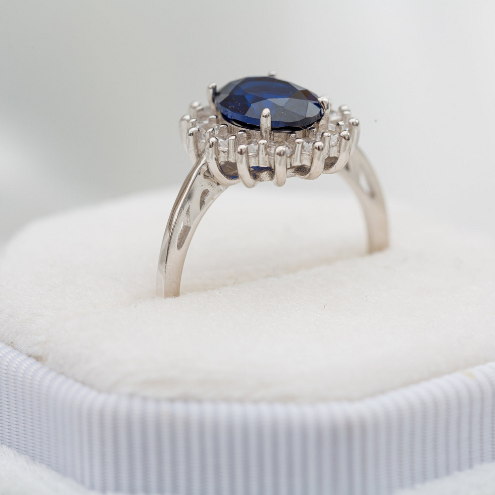 Royal Blue Sapphire Ring Oval Ring - 925 Silver