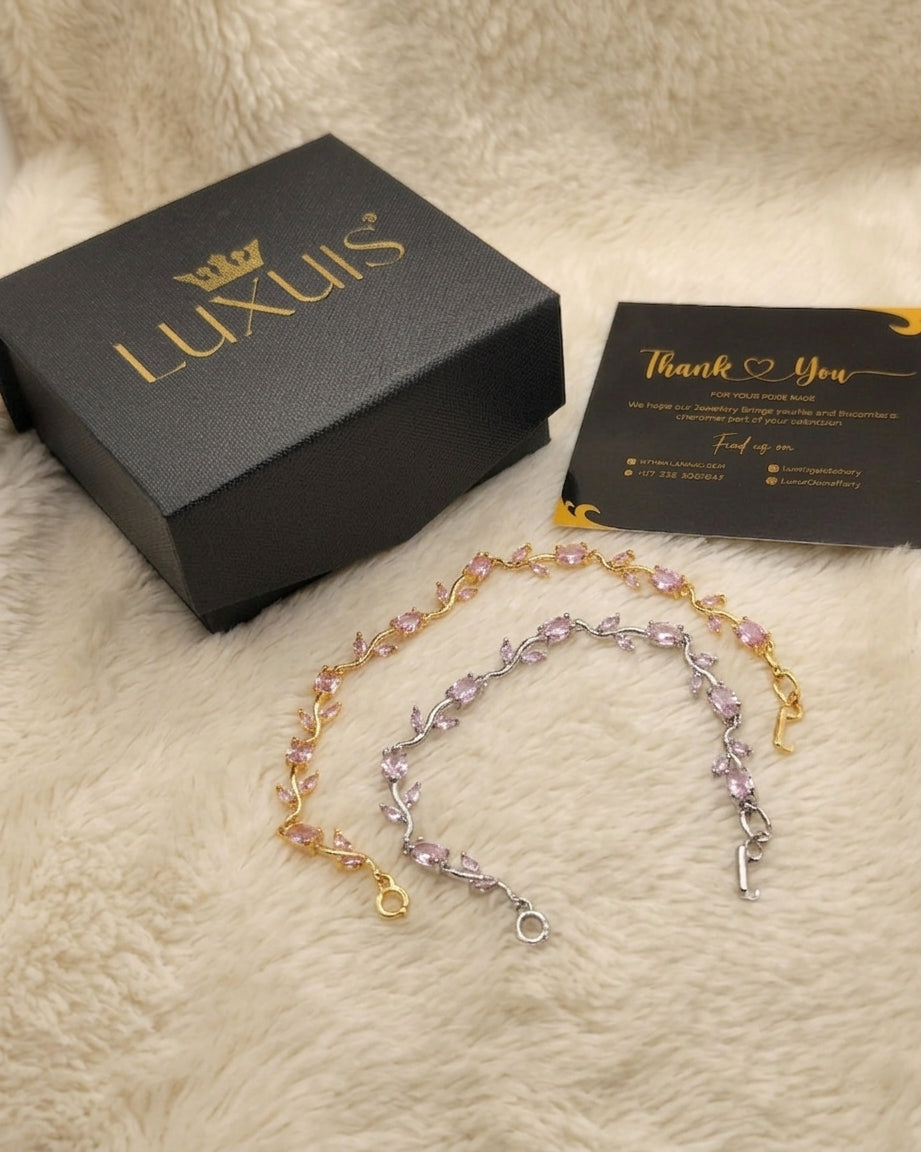 Tulip Petal Bracelet (Stainless Steel)