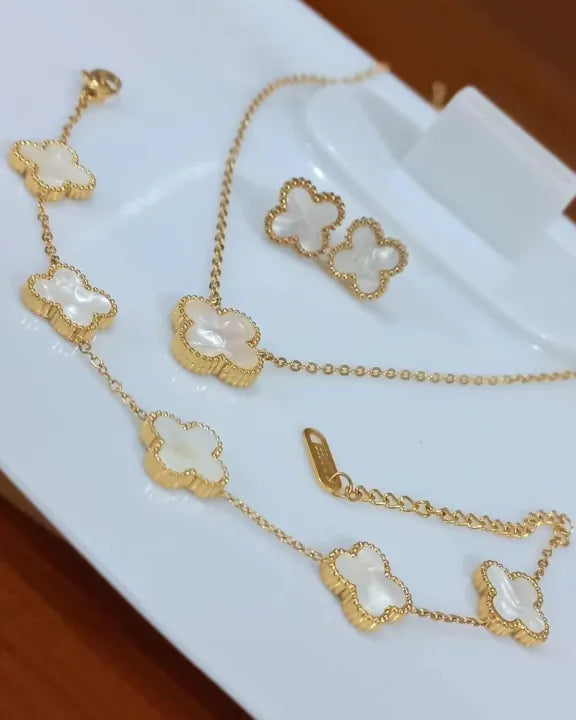 Leaf Clover Jewellery Set