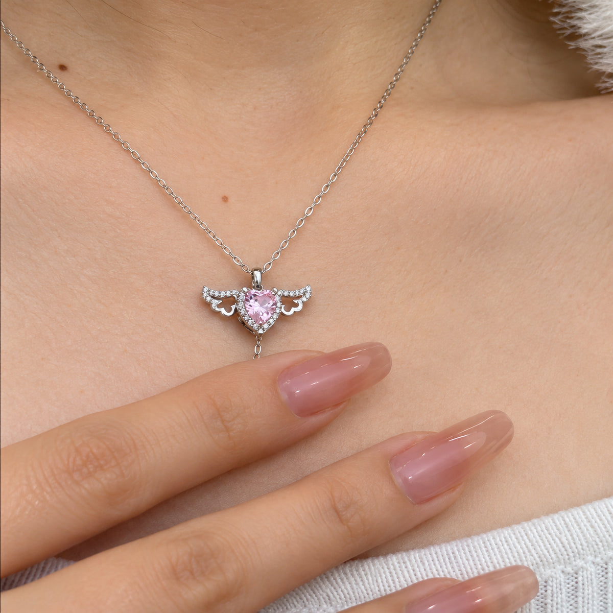 Moving Angel Wings Pink Heart Pendant Necklace