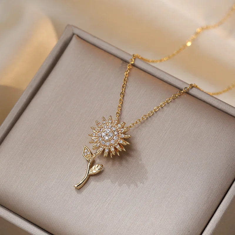 Rotating Sunflower Zircon Necklace