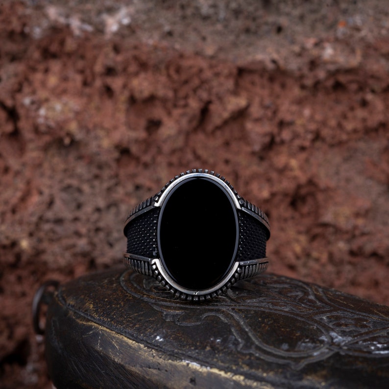 Black Aqeeq Onyx Oval Micro Cut 925 Silver Ring