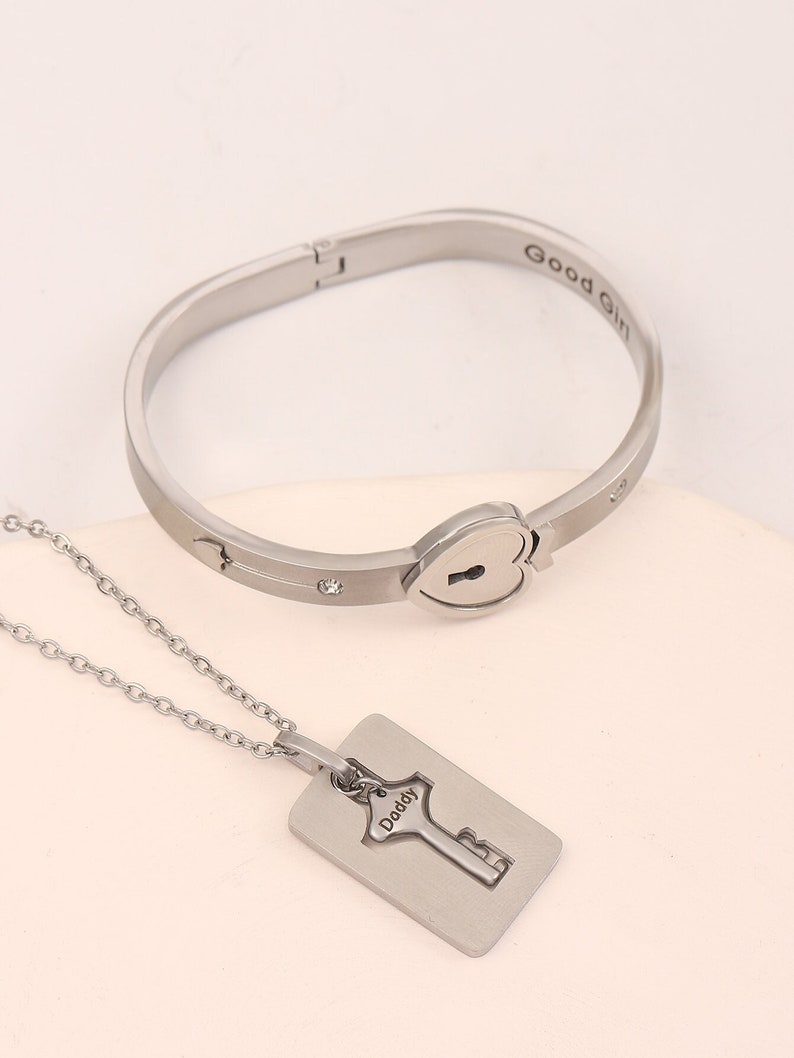 Locking Love Bracelet 925 Silver
