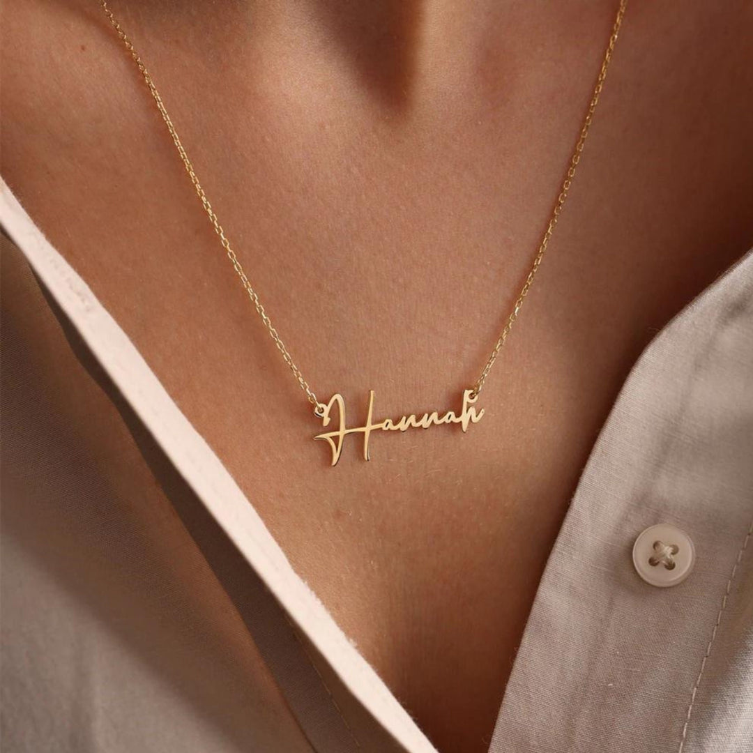 Mon Petit Name Necklace