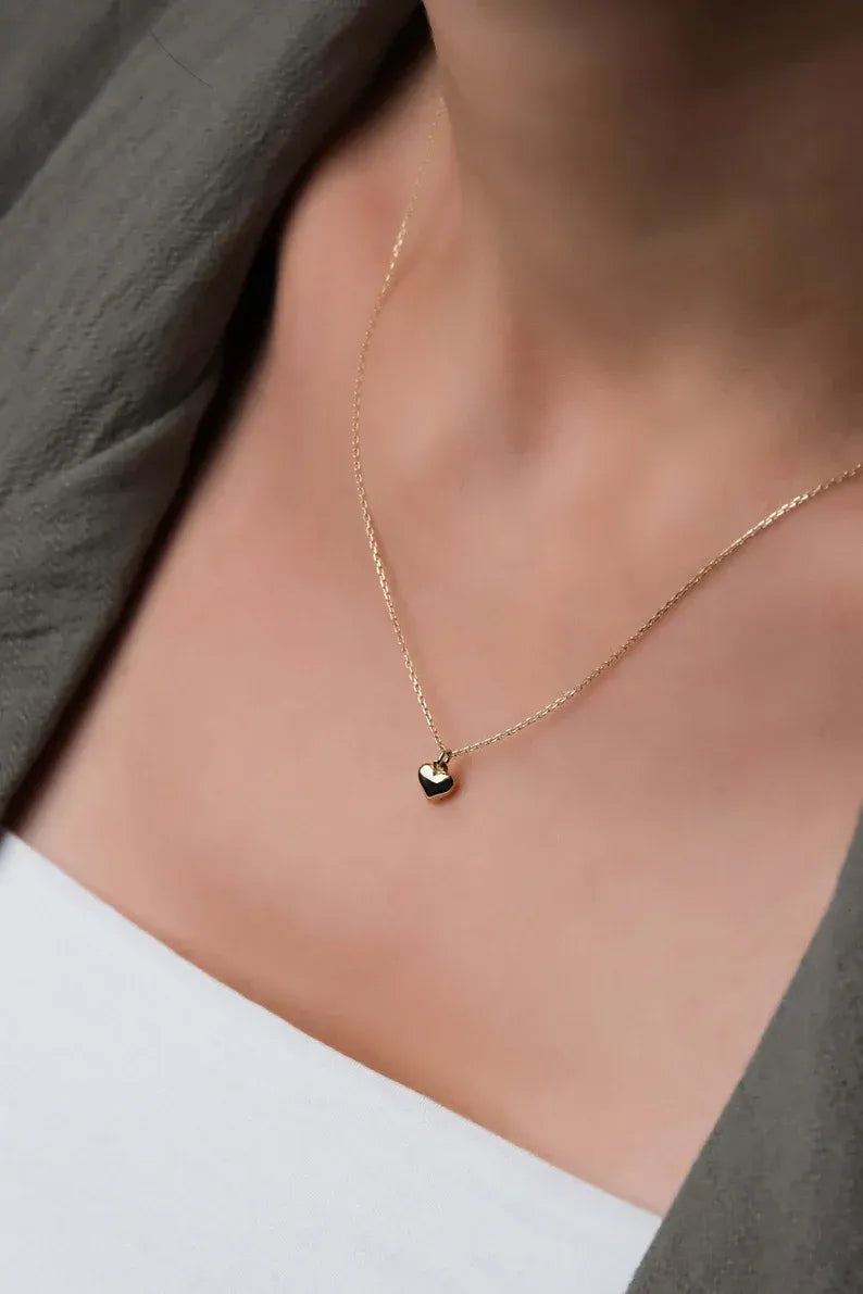 Tiny Heart Necklace - 925 Silver