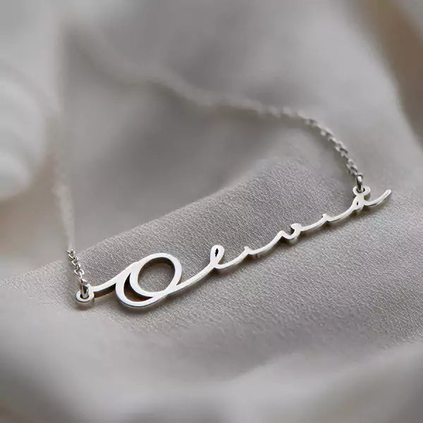 Mon Petit Name Necklace