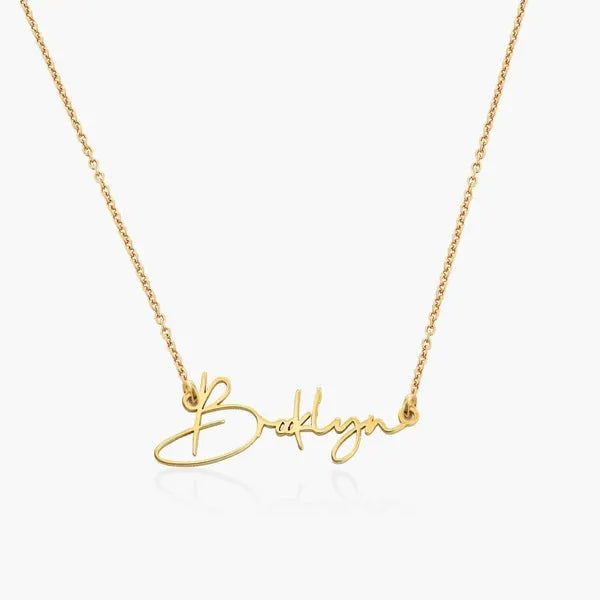 Chic Script Name Necklace
