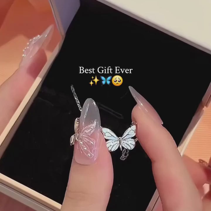 Glowing Butterfly Pendant Necklace 🦋