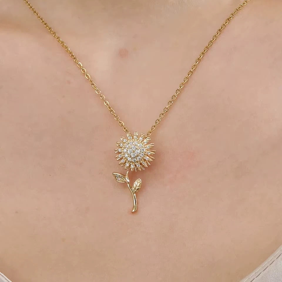 Rotating Sunflower Zircon Necklace