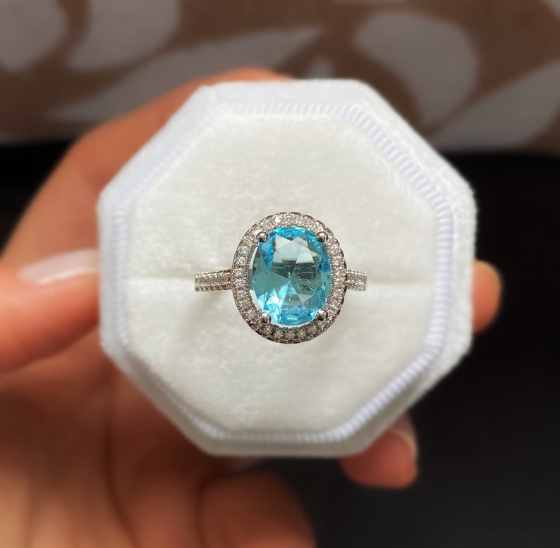 Oval Aqua Marine
